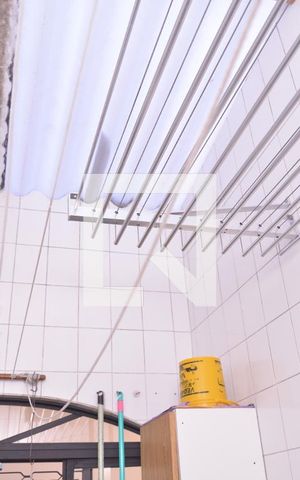 Casa à venda com 236m², 4 quartos e 6 vagasÁrea de Serviço