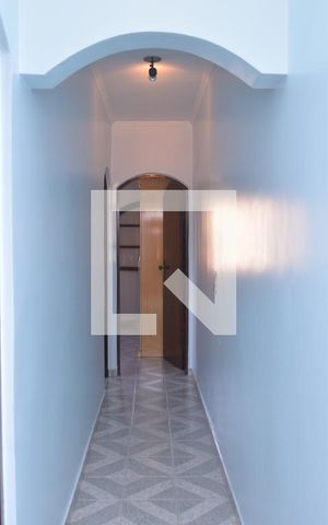Casa à venda com 236m², 4 quartos e 6 vagasCorredor