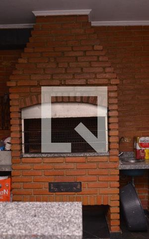 Casa à venda com 236m², 4 quartos e 6 vagasChurrasqueira