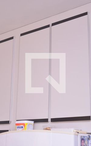 Casa à venda com 236m², 4 quartos e 6 vagasCozinha - Armários