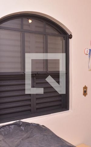 Casa à venda com 236m², 4 quartos e 6 vagasQuarto Suite 2