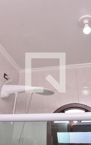 Casa à venda com 236m², 4 quartos e 6 vagasBanheiro Social
