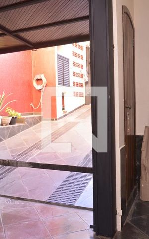 Casa à venda com 236m², 4 quartos e 6 vagasGaragem