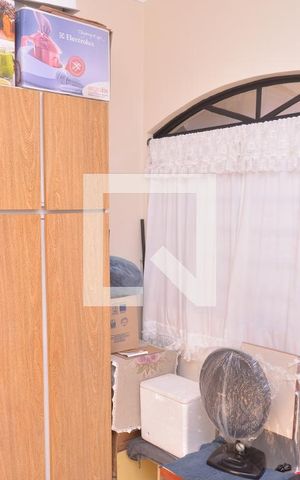 Casa à venda com 236m², 4 quartos e 6 vagasÁrea de Serviço