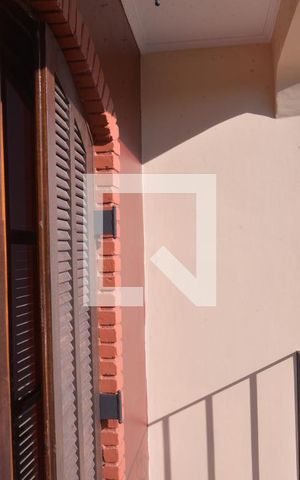Casa à venda com 236m², 4 quartos e 6 vagasSacada