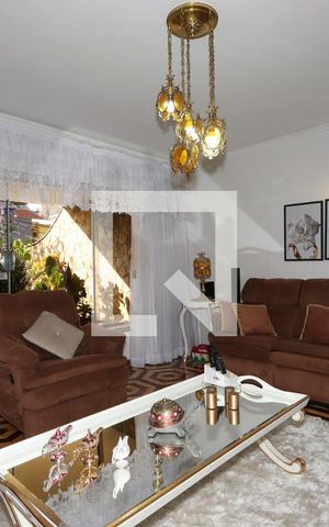 Casa à venda com 400m², 3 quartos e 12 vagasSala