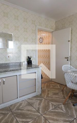 Casa à venda com 400m², 3 quartos e 12 vagasÁrea de Serviço