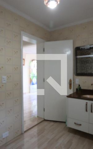 Casa à venda com 400m², 3 quartos e 12 vagasBanheiro de serviço