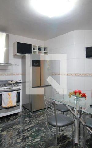 Casa para alugar com 265m², 5 quartos e 2 vagasCozinha