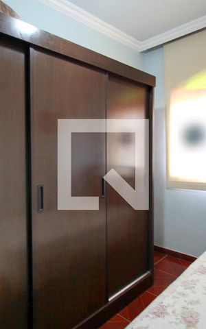 Casa para alugar com 265m², 5 quartos e 2 vagasQuarto 5