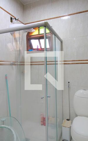 Casa para alugar com 265m², 5 quartos e 2 vagasBanheiro