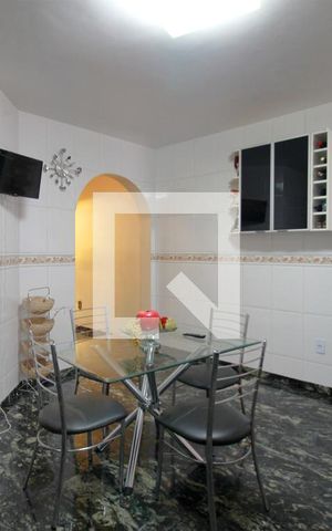 Casa para alugar com 265m², 5 quartos e 2 vagasCozinha