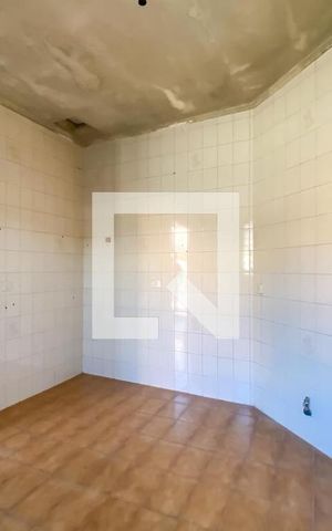Casa à venda com 275m², 3 quartos e 3 vagas Casa à venda com 275m², 3 quartos e 3 vagasÁrea de Serviço