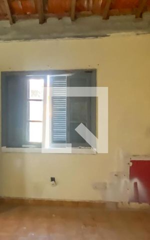 Casa à venda com 275m², 3 quartos e 3 vagas Casa à venda com 275m², 3 quartos e 3 vagasQuarto de Serviço
