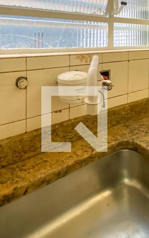 Casa à venda com 275m², 3 quartos e 3 vagas Casa à venda com 275m², 3 quartos e 3 vagasCozinha