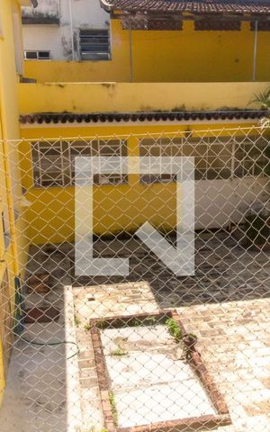 Casa de condomínio à venda com 450m², 5 quartos e 2 vagas Casa de condomínio à venda com 450m², 5 quartos e 2 vagasVista do Quarto 2
