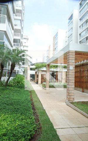 Apartamento à venda com 82m², 3 quartos e 1 vagaÁrea comum