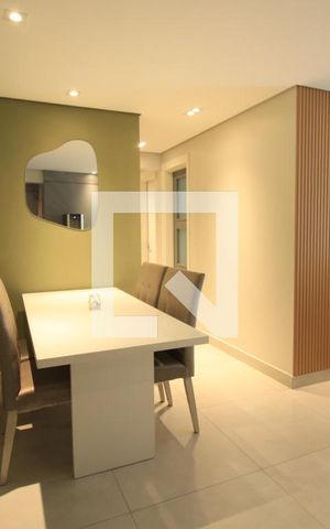 Apartamento à venda com 82m², 3 quartos e 1 vagaSala