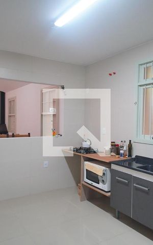 Casa à venda com 197m², 3 quartos e 3 vagas Casa à venda com 197m², 3 quartos e 3 vagasCozinha