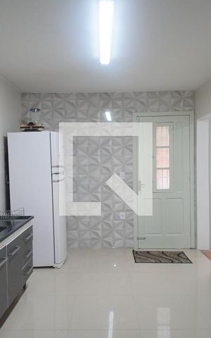 Casa à venda com 197m², 3 quartos e 3 vagas Casa à venda com 197m², 3 quartos e 3 vagasCozinha