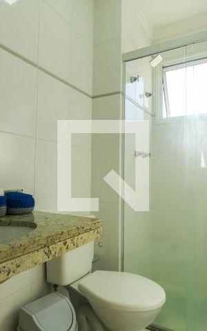 Apartamento à venda com 143m², 3 quartos e 2 vagas Apartamento à venda com 143m², 3 quartos e 2 vagasBanheiro
