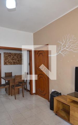 Apartamento para alugar com 160m², 4 quartos e sem vagaSala