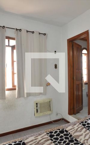 Apartamento para alugar com 160m², 4 quartos e sem vagaQuarto 1 Suite