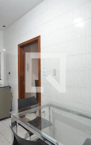 Apartamento para alugar com 160m², 4 quartos e sem vagaCozinha