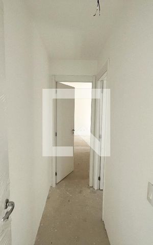 Apartamento à venda com 96m², 2 quartos e 2 vagasCorredor