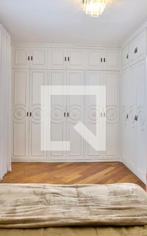 Casa à venda com 320m², 3 quartos e 3 vagas Casa à venda com 320m², 3 quartos e 3 vagasQuarto 1