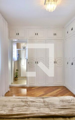 Casa à venda com 320m², 3 quartos e 3 vagas Casa à venda com 320m², 3 quartos e 3 vagasQuarto 1