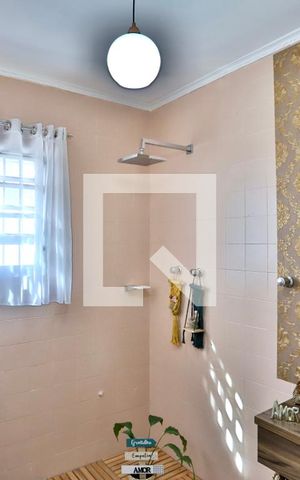 Casa à venda com 320m², 3 quartos e 3 vagas Casa à venda com 320m², 3 quartos e 3 vagasLavabo