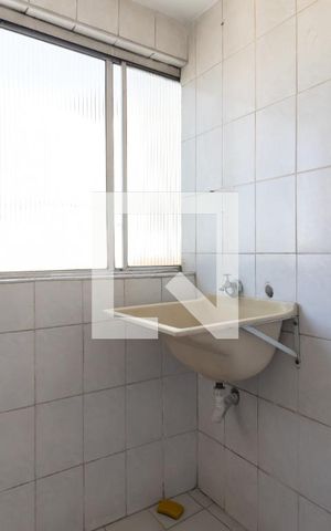 Apartamento à venda com 80m², 3 quartos e sem vagaÁrea de Serviço