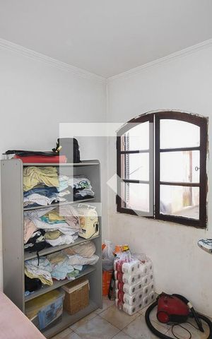 Casa à venda com 325m², 3 quartos e 4 vagas Casa à venda com 325m², 3 quartos e 4 vagasQuarto