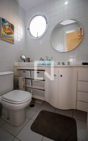 Apartamento à venda com 173m², 3 quartos e 3 vagasBanheiro do Quarto 1
