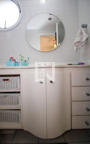Apartamento à venda com 173m², 3 quartos e 3 vagasBanheiro do Quarto 1