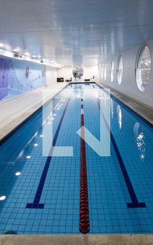 Apartamento à venda com 173m², 3 quartos e 3 vagasÁrea comum - Piscina Coberta