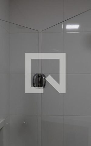 Apartamento à venda com 68m², 2 quartos e 2 vagas Apartamento à venda com 68m², 2 quartos e 2 vagasBanheiro da Suíte