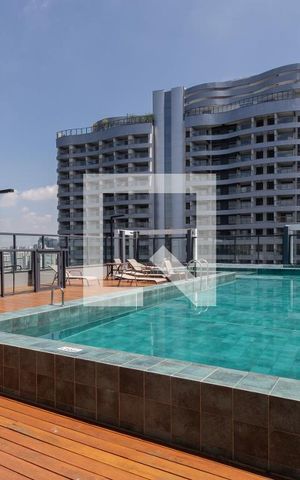 Apartamento para alugar com 32m², 1 quarto e sem vaga Apartamento para alugar com 32m², 1 quarto e sem vagaPiscina