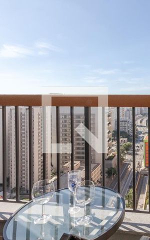 Apartamento para alugar com 32m², 1 quarto e sem vaga Apartamento para alugar com 32m², 1 quarto e sem vagaVaranda