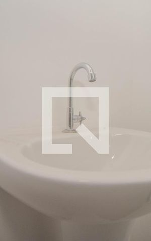 Apartamento à venda com 50m², 2 quartos e 1 vaga Apartamento à venda com 50m², 2 quartos e 1 vagaBanheiro
