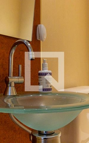 Apartamento para alugar com 186m², 4 quartos e 3 vagasLavabo