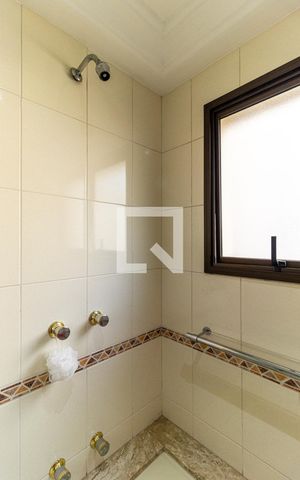 Apartamento para alugar com 186m², 4 quartos e 3 vagasBanheiro da Suíte 3