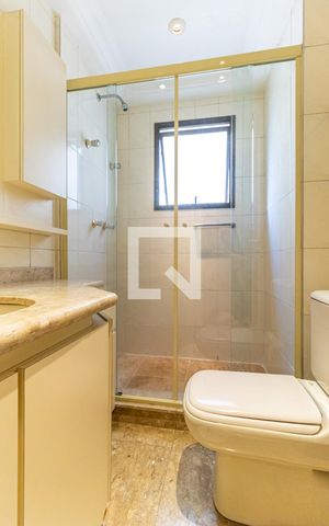 Apartamento para alugar com 186m², 4 quartos e 3 vagasBanheiro da Suíte 1