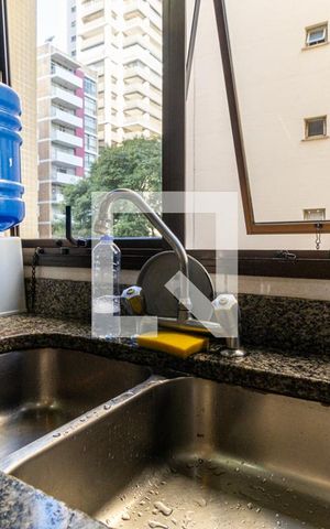 Apartamento para alugar com 186m², 4 quartos e 3 vagasCozinha