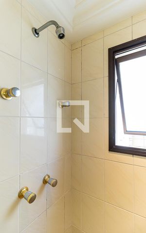 Apartamento para alugar com 186m², 4 quartos e 3 vagasBanheiro da Suíte 1