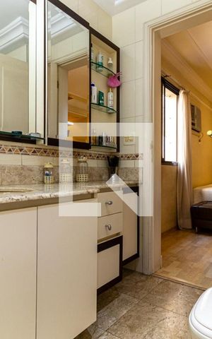 Apartamento para alugar com 186m², 4 quartos e 3 vagasBanheiro da Suíte 3