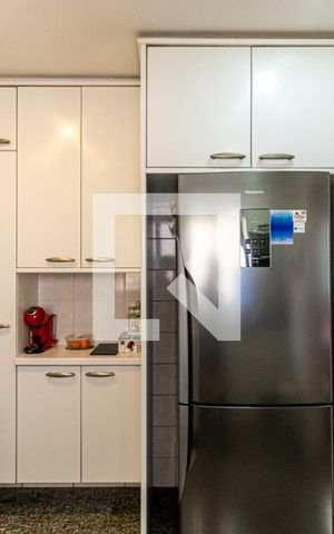 Apartamento para alugar com 186m², 4 quartos e 3 vagasCozinha