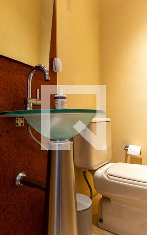 Apartamento para alugar com 186m², 4 quartos e 3 vagasLavabo