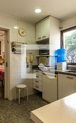 Apartamento para alugar com 186m², 4 quartos e 3 vagasCozinha
